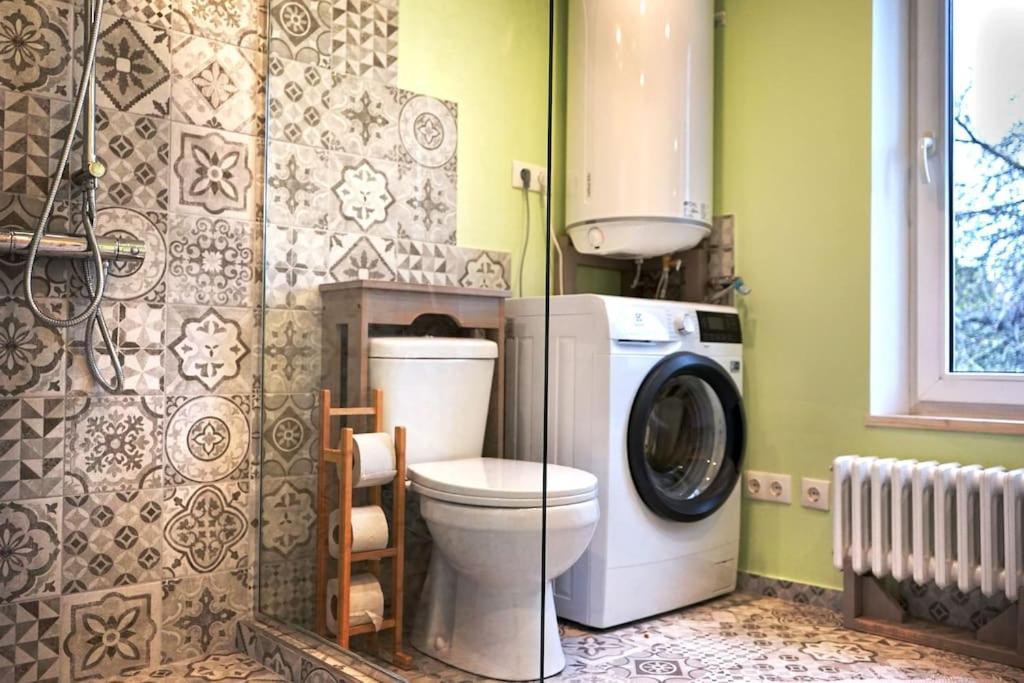 Prime 2Br/Ba Apt Next To Main Station & Olympic Center Lipawa Zewnętrze zdjęcie